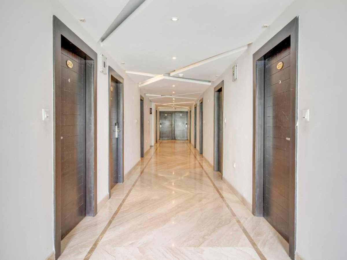 Hotel Sandstone Inn Lucknow Zewnętrze zdjęcie
